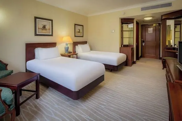 Hilton, 2 Tek Kişilik Yatak