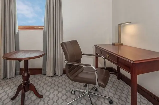 Hilton, 2 Tek Kişilik Yatak