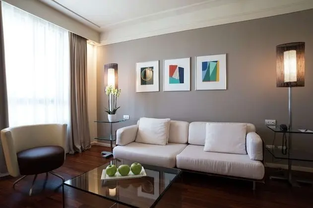 Junior Süit, 1 En Büyük (King) Boy Yatak