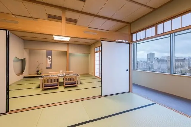 Süit (Japanese Suite)