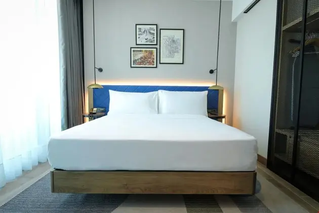 Standard Double King Room