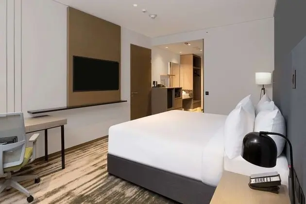 Comfort Oda, 1 En Büyük (King) Boy Yatak, Engellilere Uygun
