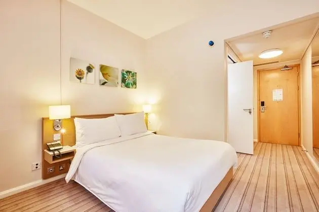 Oda, 1 Büyük (Queen) Boy Yatak, Engellilere Uygun