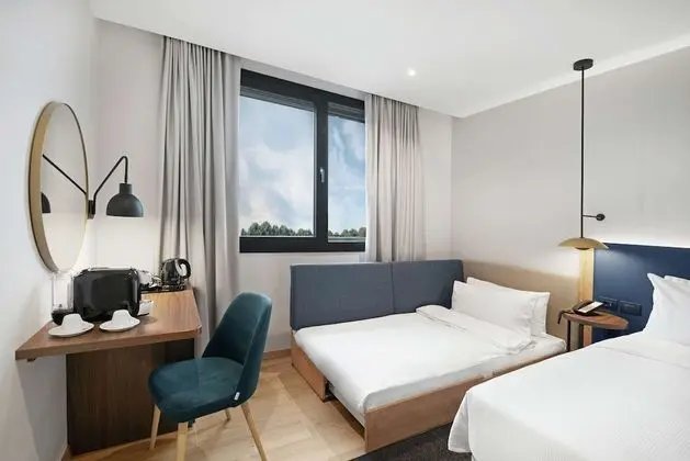 Family Oda, 1 En Büyük (King) Boy Yatak