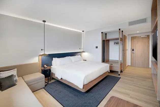 Family Oda, 1 En Büyük (King) Boy Yatak