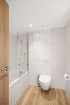 Family Oda, 1 En Büyük (King) Boy Yatak