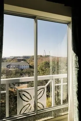 Suite, 1 King Bed, Non Smoking, Landmark View
