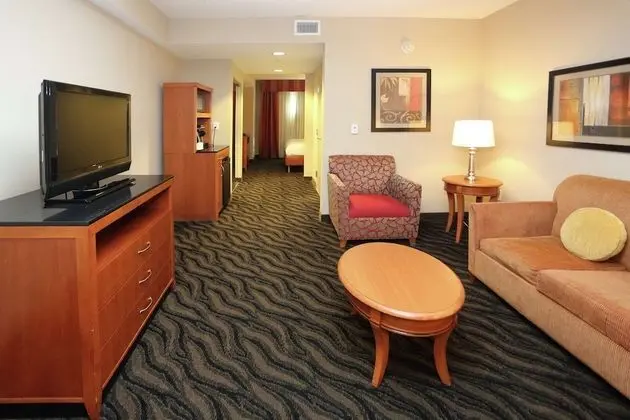 Junior Süit, 1 En Büyük (King) Boy Yatak (Evolution)
