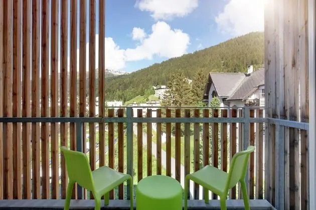 Family Oda, 1 Büyük (Queen) Boy Yatak