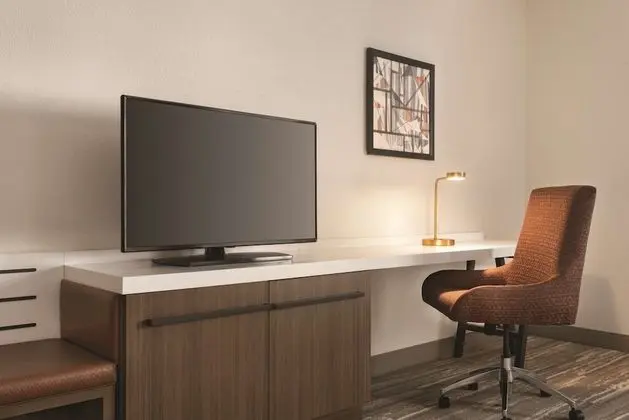 King Room, Engellilere Uygun, Sigara İçilmez