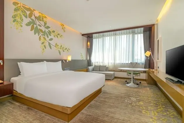 Oda, 1 En Büyük (King) Boy Yatak, Şehir Manzaralı (High Floor)