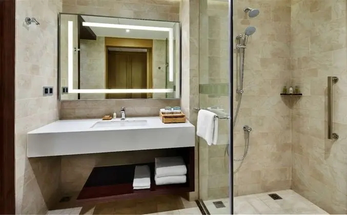 Oda, 1 En Büyük (King) Boy Yatak, Şehir Manzaralı (High Floor)