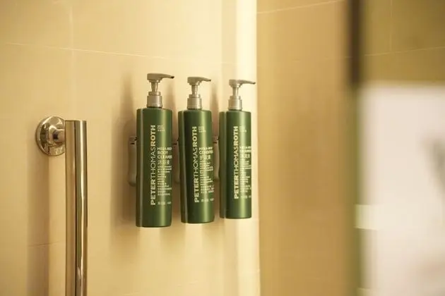 Oda, 1 En Büyük (King) Boy Yatak, Nehir Manzaralı