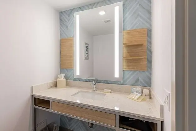 Süit, 1 En Büyük (King) Boy Yatak ve Çekyat