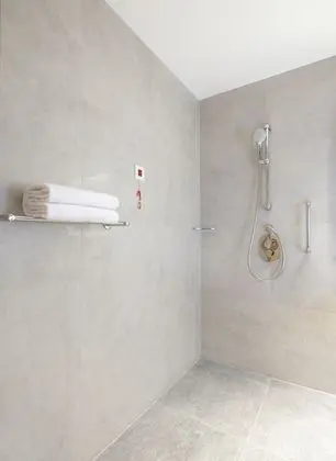 Oda, 1 En Büyük (King) Boy Yatak, Engellilere Uygun