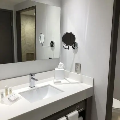 Oda, 2 Çift Kişilik Yatak, Engellilere Uygun, Sigara İçilmez (Rollin Shower)