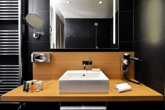 Family Oda, 1 En Büyük (King) Boy Yatak