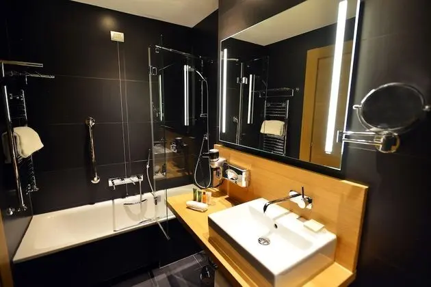 Oda, 1 En Büyük (King) Boy Yatak