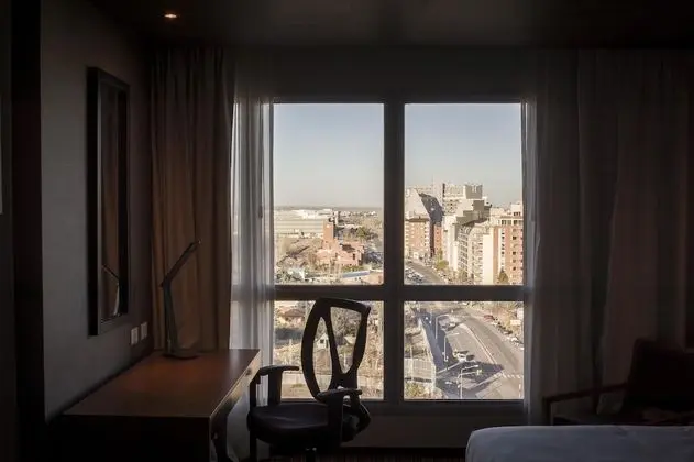 Süit, 1 En Büyük (King) Boy Yatak, Şehir Manzaralı