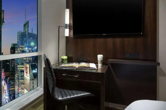 Oda, 1 En Büyük (King) Boy Yatak, Engellilere Uygun (Hearing, Times Square View)