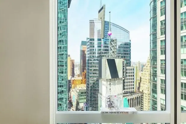 Oda, 1 En Büyük (King) Boy Yatak, Engellilere Uygun (Hearing, Times Square View)