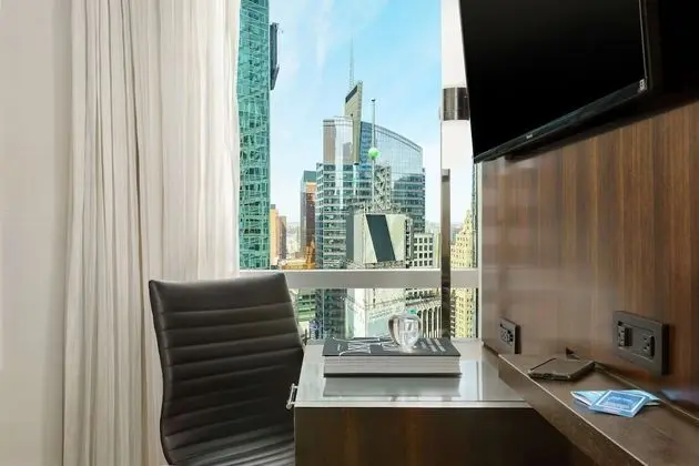 Oda, 1 En Büyük (King) Boy Yatak, Engellilere Uygun (Hearing, Times Square View)