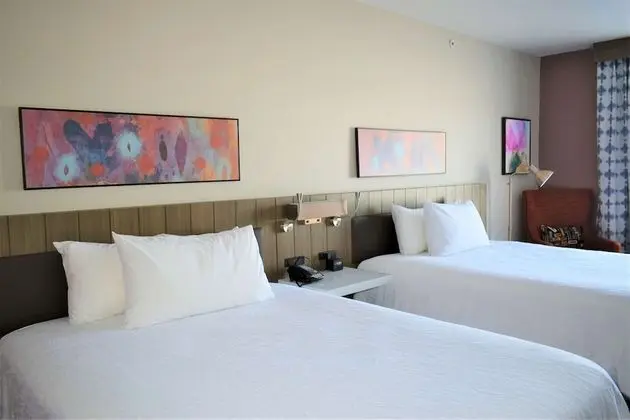 Oda, 2 Büyük (Queen) Boy Yatak (Handicap Accessible)