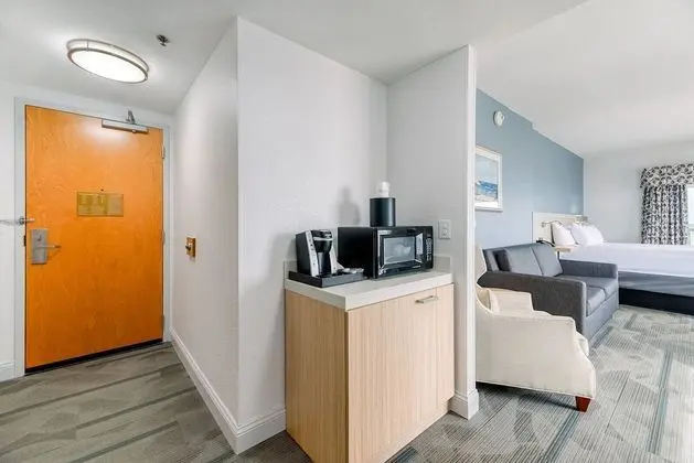 Deluxe Süit, 1 Yatak Odası, Balkon (Side Ocean View)