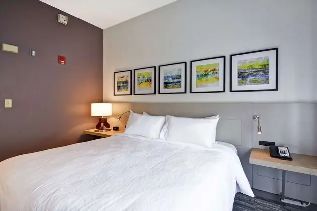 Junior Süit, Bir En Büyük (King) Boy Yataklı, Engellilere Uygun