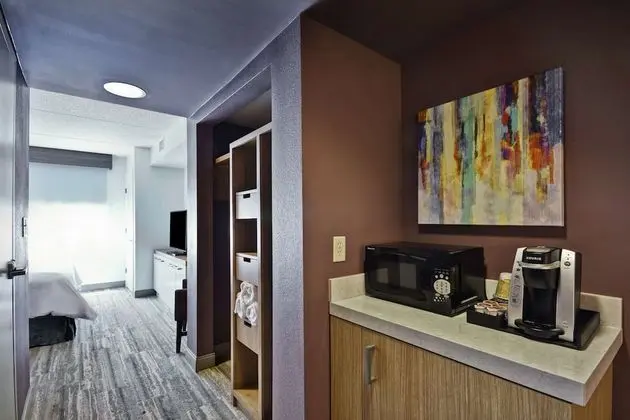 Junior Süit, Bir En Büyük (King) Boy Yataklı, Engellilere Uygun