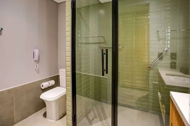 Superior Tek Büyük Yataklı Oda