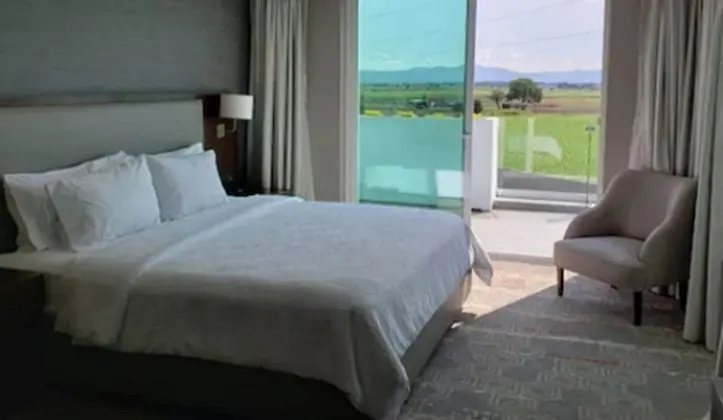 Oda, 2 Büyük (Queen) Boy Yatak, Sigara İçilmez, Balkon