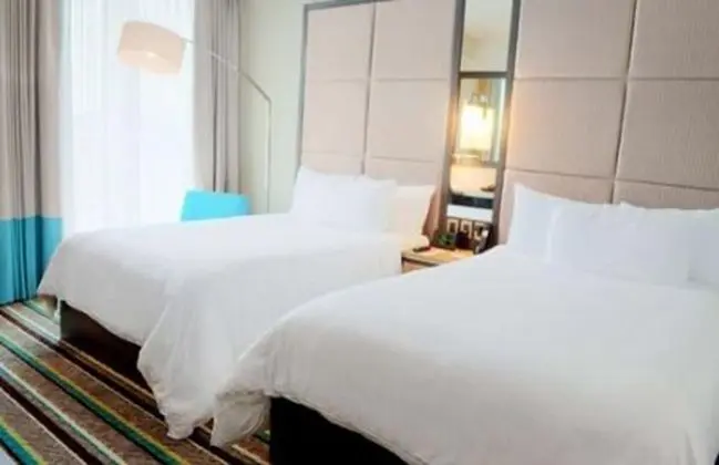 Oda, 2 Çift Kişilik Yatak, Sigara İçilmez, Balkon