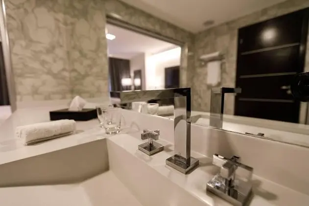 Oda, 1 En Büyük (King) Boy Yatak