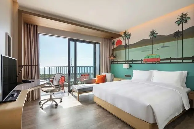 Oda, 1 En Büyük (King) Boy Yatak, Balkon, Deniz Manzaralı (High Floor)