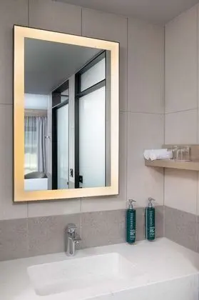 Oda, 1 En Büyük (King) Boy Yatak, Balkon, Manzaralı (Track)