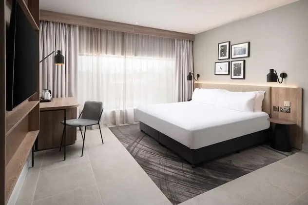 Oda, 1 En Büyük (King) Boy Yatak, Engellilere Uygun