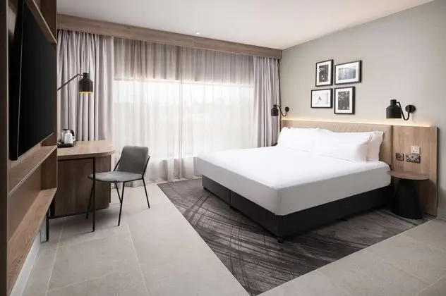 Oda, 1 En Büyük (King) Boy Yatak, Engellilere Uygun