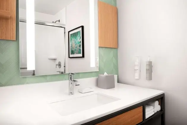 Oda, 1 En Büyük (King) Boy Yatak