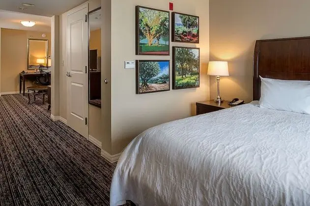 King Bdrm  Suite
