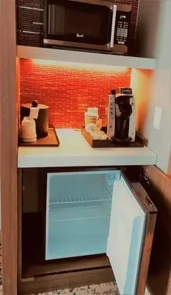 Oda, 1 En Büyük (King) Boy Yatak, Engellilere Uygun, Küvet