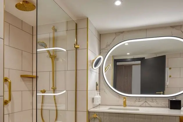 Executive 2 Bedroom Suite (2 rooms, 2 beds, occupancy 4)