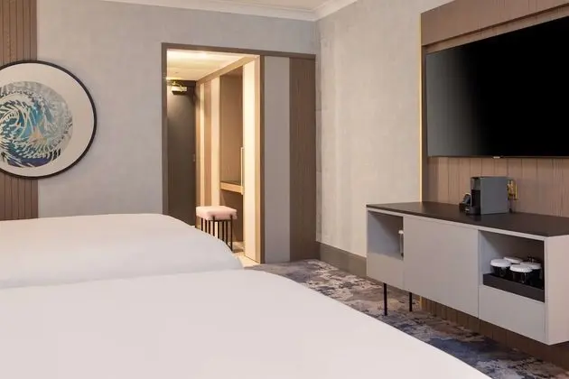Executive Double Queen Room (2 beds, occupancy 4)