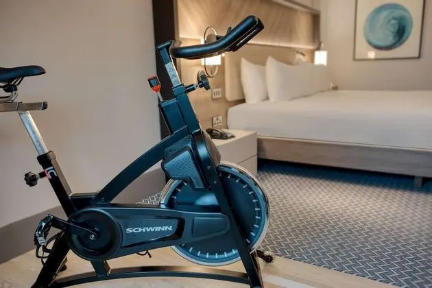 Five Feet to Fitness King Room (occupancy 2)