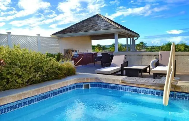 Deluxe Süit, 1 Yatak Odası, Bahçe Manzaralı (Private Rooftop Pool)