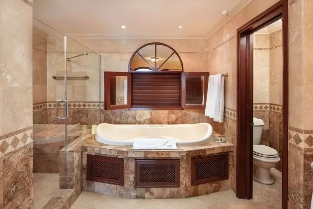 Süit, 1 Yatak Odası, Okyanus Manzaralı (Private 28 Foot Pool)