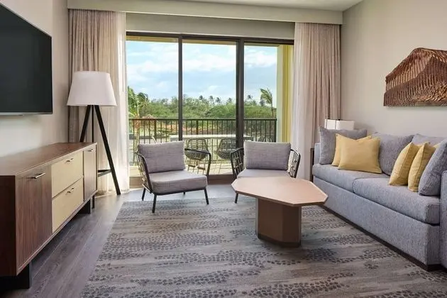 Oda, 1 En Büyük (King) Boy Yatak, Engellilere Uygun (Roll-In Shower)