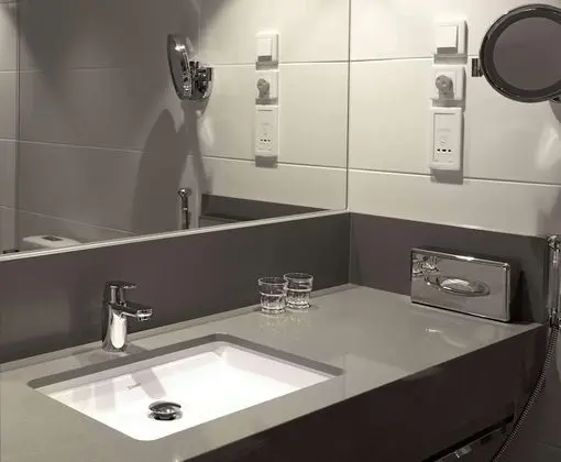 Executive Oda, 1 En Büyük (King) Boy Yatak, Engellilere Uygun, Deniz Manzaralı