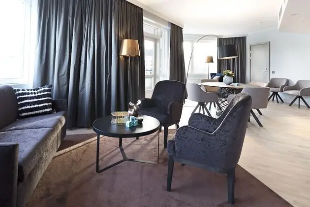 Süit, 1 En Büyük (King) Boy Yatak, Deniz Manzaralı