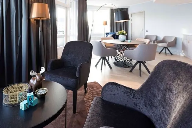 Süit, 1 En Büyük (King) Boy Yatak, Deniz Manzaralı